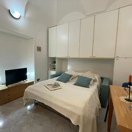 Coccola In Miniatura - Centro Storico Apartment Loano